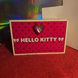 022126 HELLO KITTY Valentines Hearts Jewelry Box Polka Dot Wood Sanrio 2013#box